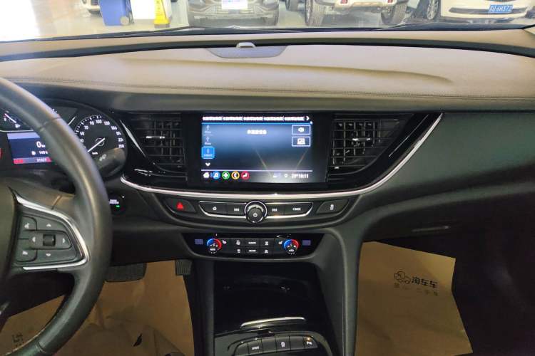 Used Buick Regal 2024 25T Deluxe Edition
