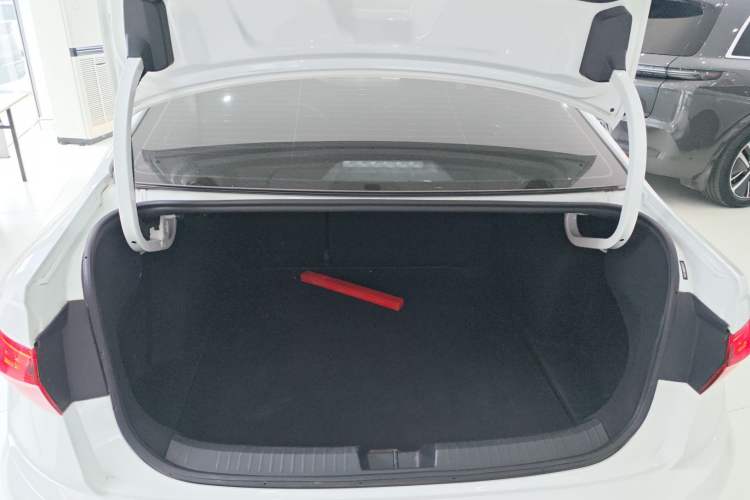 Used Volkswagen Sagitar 2021 280TSI DSG Excellence Edition Trunk