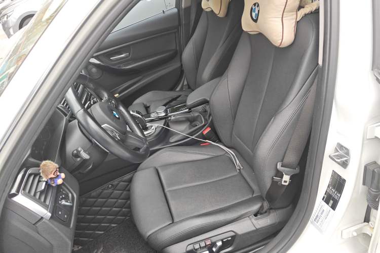 Used BMW 3 Series 2018 320Li Leading Model M Sport Package
