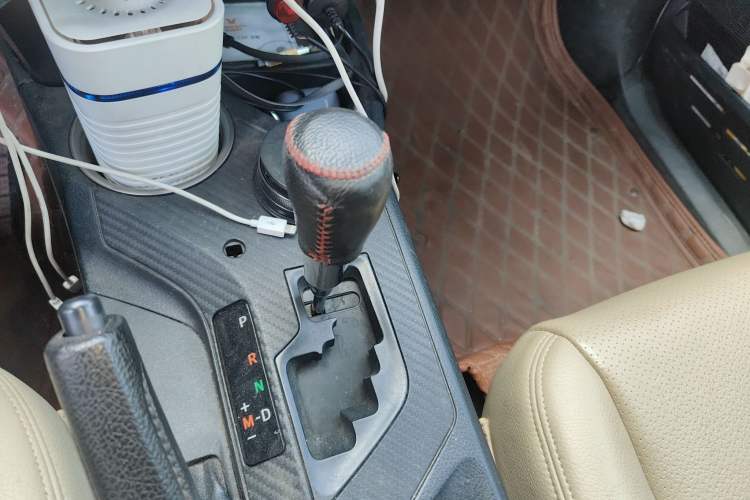 Used Toyota RAV4 2013 2.0L CVT Two-Wheel Drive Urban Edition