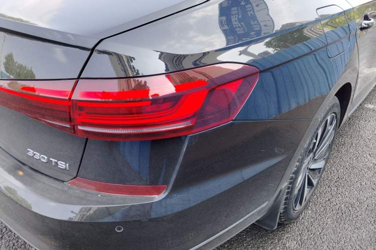 Used Volkswagen Passat 2022 330TSI Elite Edition Right Rear Taillight