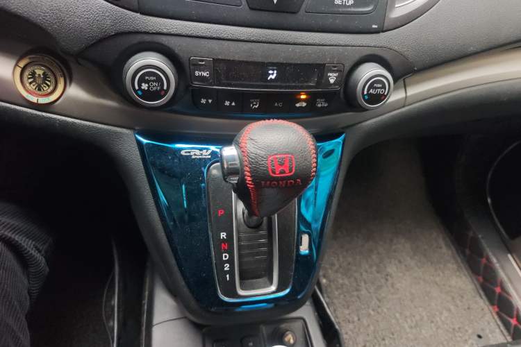 Used Honda CR-V 2012 2.4L four-wheel drive luxury version