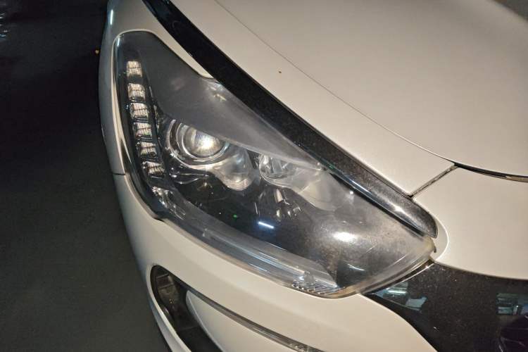 Used DS 5 2015 1.6T Luxury Edition THP160
