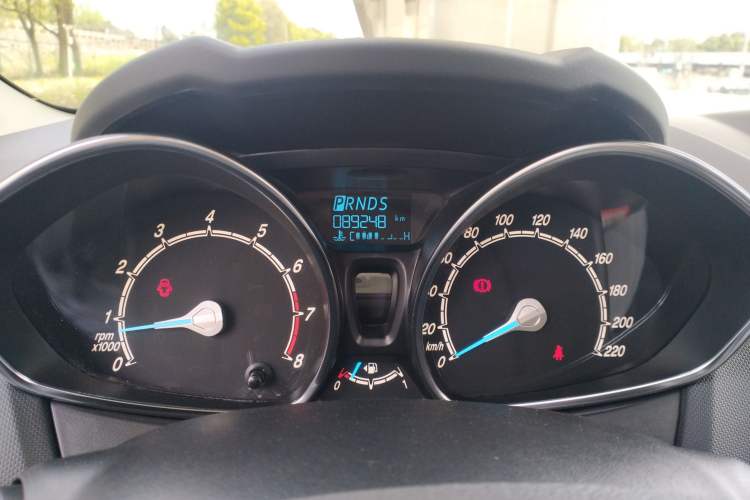 Used Ford Fiesta 2013 Hatchback 1.5L Automatic Fashion Edition Instrument Cluster