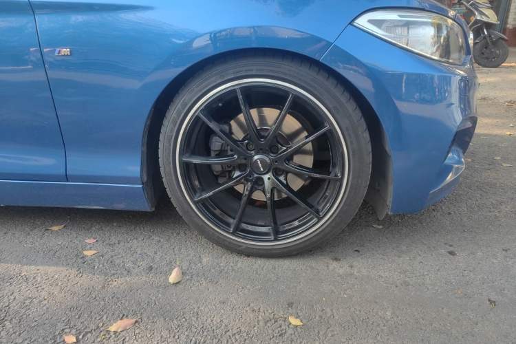 Used BMW 2 Series 2015 220i Convertible Coupe M Sport Edition
