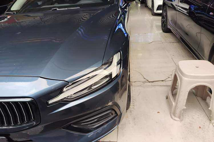 Used Volvo S60 2020 T4 Zhiyi Luxury Edition
