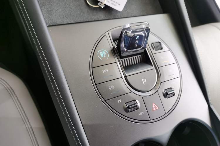 Used BYD Seal 06 New Energy 2025 DM-i Smart Drive 120KM Deluxe Model