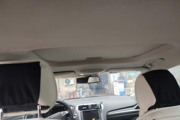 Used Ford Mondeo 2013 2.0L GTDi240 Luxury Sport Model
