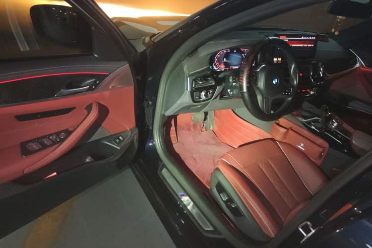 Used BMW 5 Series 2022 Restyled 525Li M Sport Package