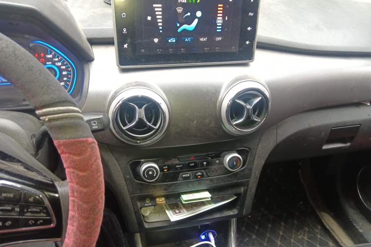 Used BAIC New Energy EC5 2019 New Style Edition Audio And AC Panel