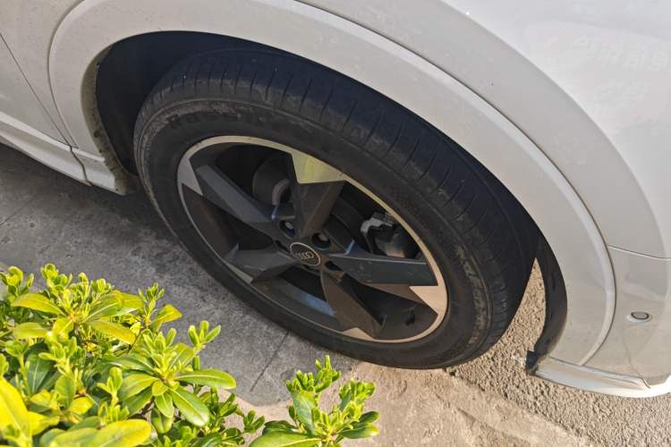 Used Audi Q3 2021 35 TFSI Fashion Dynamic Model