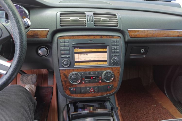 Used Mercedes-Benz R-Class 2010 R 350 L 4MATIC