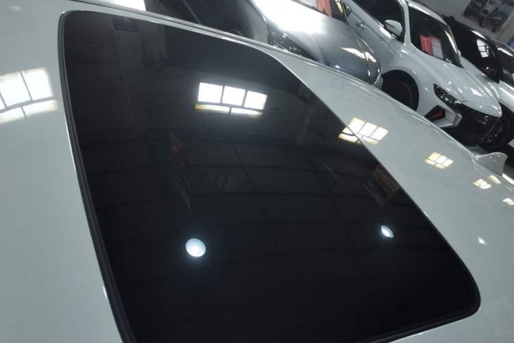 Used BMW 5 Series 2014 520Li Elegant Model