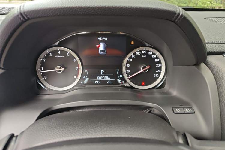 Used Honda UR-V 2017 240TURBO Two-Wheel Drive Luxury Edition China VI Instrument Cluster