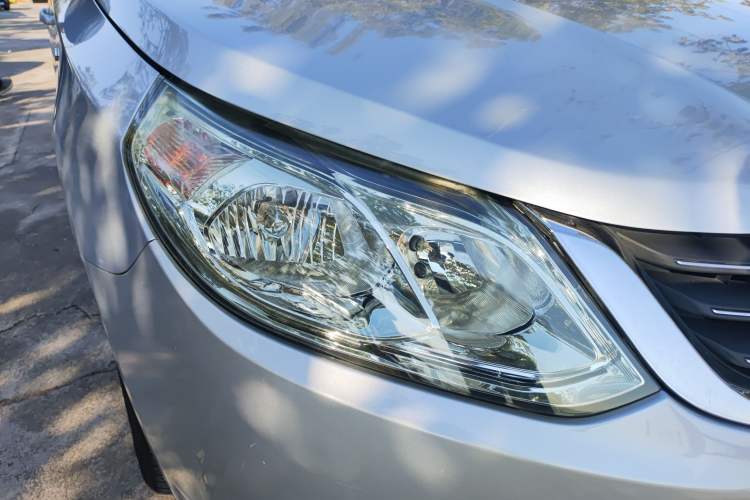 Used Baojun 630 2014 1.5L automatic comfort version
