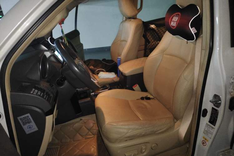 Used Toyota Prado 2014 2.7L Middle East Version Parallel Import Left Front Seat