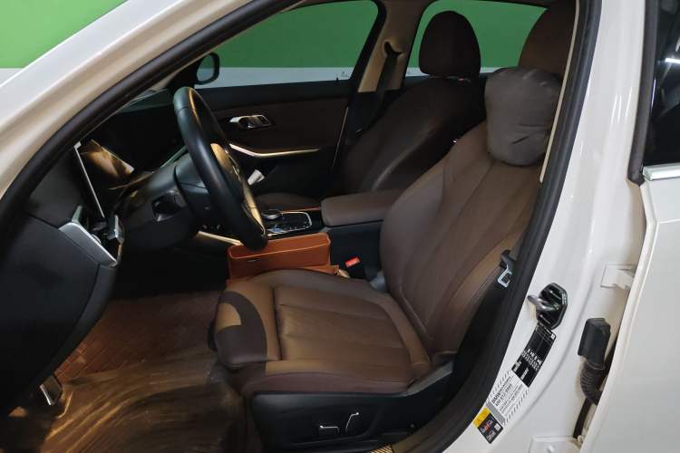 Used BMW i3 2024 eDrive 35 L