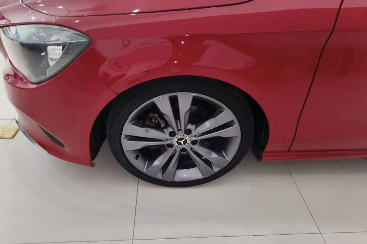 Used Mercedes-Benz CLA 2018 CLA 200 Sport Edition Left Front Wheel Hub