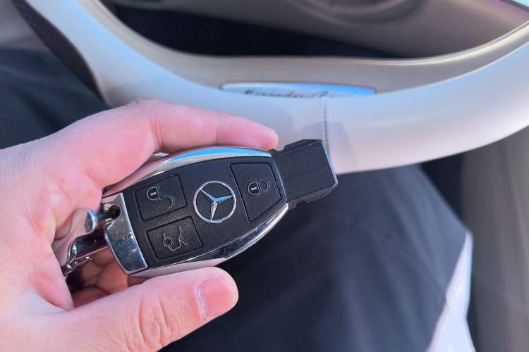 Used Mercedes-Benz S-Class 2014 S 320 L Business Model Vehicle Key