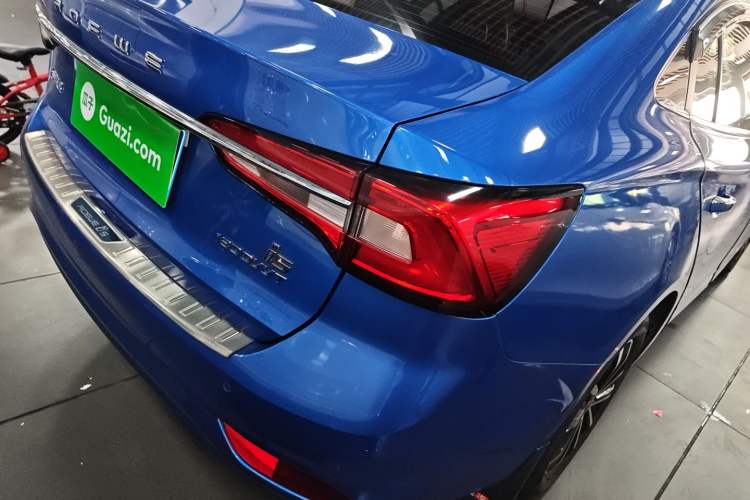 Used Roewe i5 2020 1.5L Automatic 4G Connect Luxury Flagship Edition
