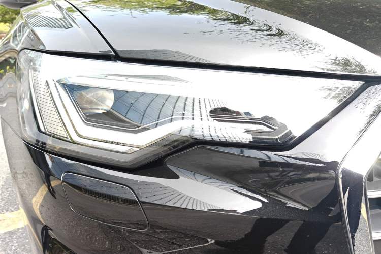 Used Audi A6L New Energy 2020 55 TFSI e quattro Right Front Headlight