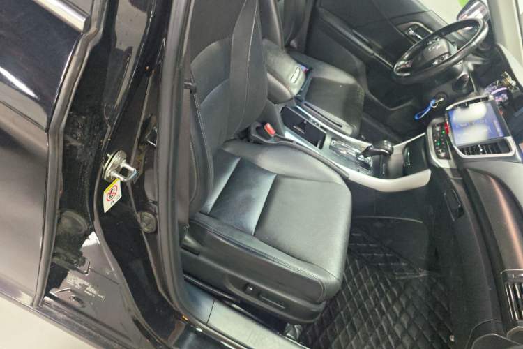 Used Honda Accord 2015 2.0L LXS Elite Edition
