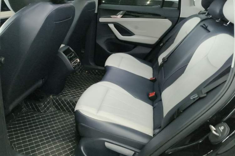 Used Volkswagen Tiguan L 2024 PRO 330TSI Two-Wheel Drive Smart Drive Edition
