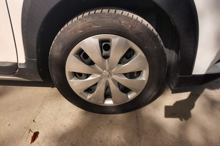 Used Toyota YARiS L Zhi Xuan 2022 X-Trail 1.5L CVT Leading PLUS Edition Right Front Wheel Hub