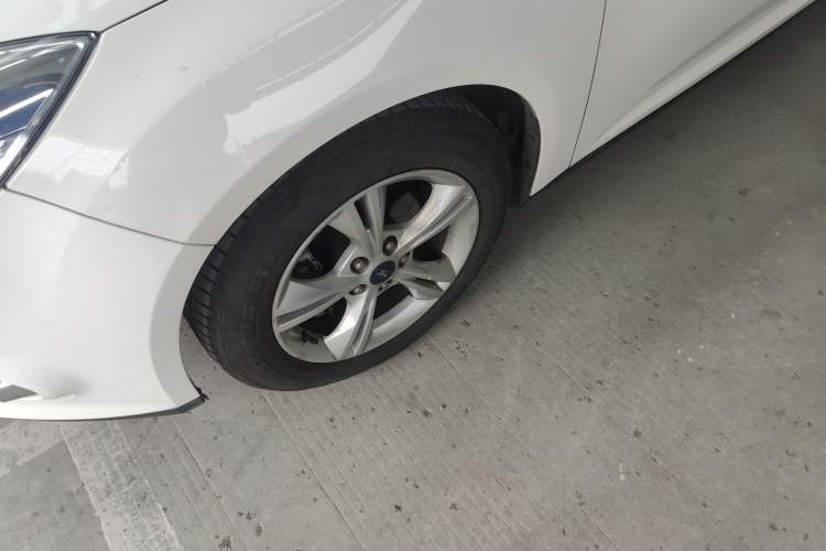 Used Ford Focus 2012 Hatchback 1.6L Automatic Fashion Edition