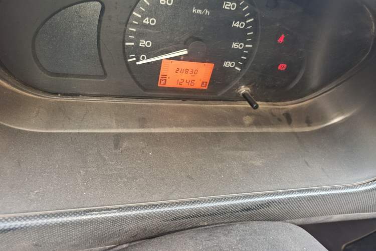 Used Wuling Rongguang 2017 1.5L Extended Basic Version Instrument Cluster