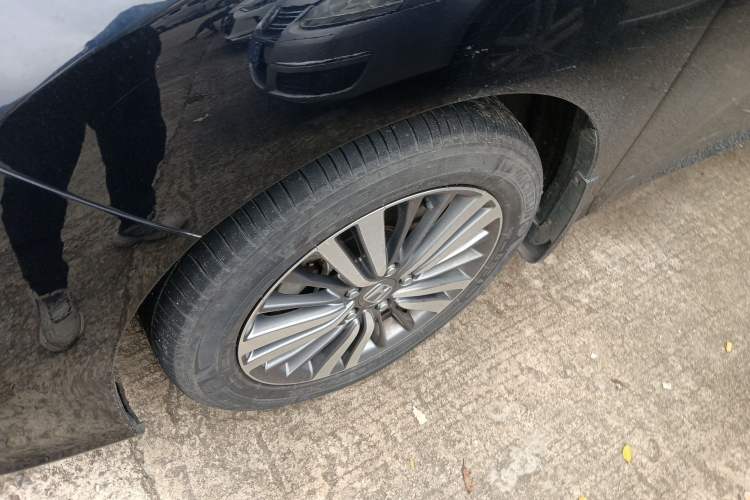 Used Honda Odyssey 2018 2.4L Smart Edition Left Front Wheel Hub