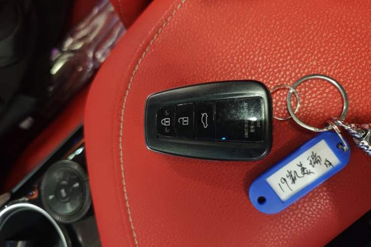 Used Toyota Camry 2019 2.5S FENGSHANG Version China VI Standard