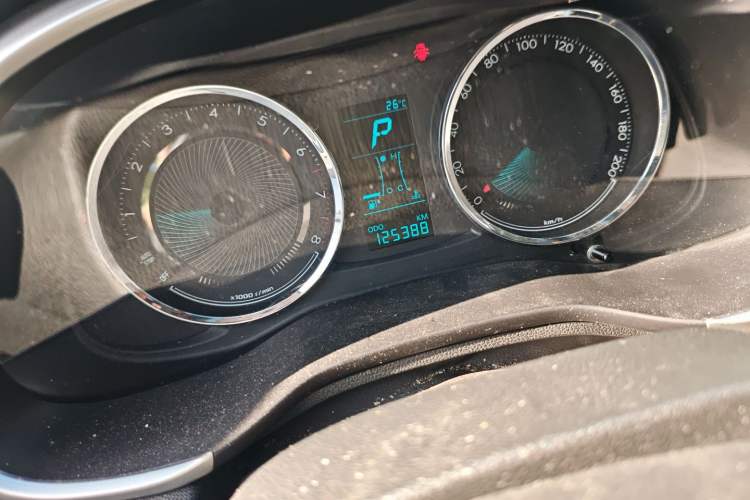 Used Chevrolet Lova RV 2016 1.5L Automatic FunDrive Edition