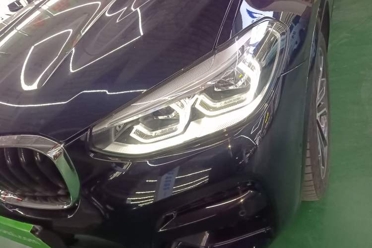 Used BMW X3 2021 Restyled xDrive30i Leading Edition M Sport Package Left Front Headlight