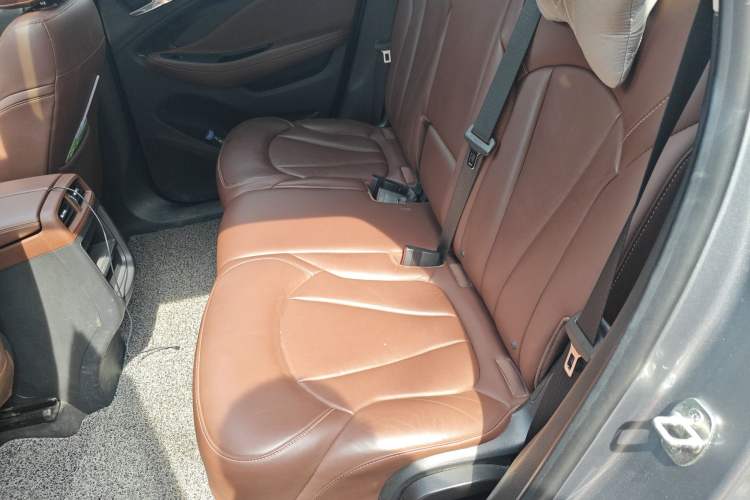 Used Buick Envision 2018 28T Four-Wheel Drive Luxury Model