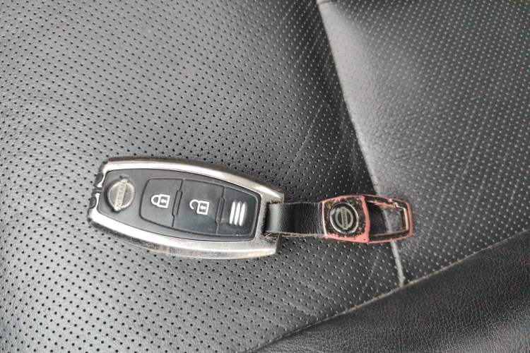 Used Nissan Terra 2018 2.5L Automatic 2WD Luxury Edition
