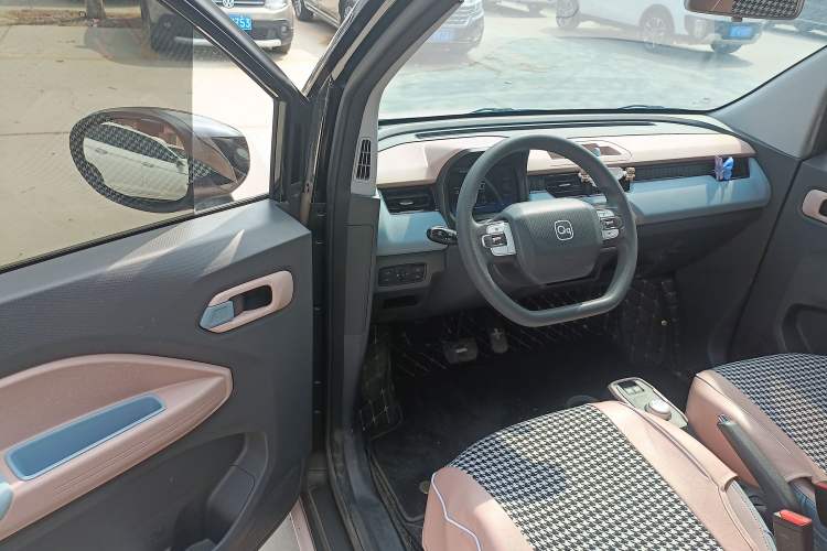 Used Chery QQ Ice Cream 2024 Edition Youth Version 205km Sundae
