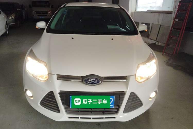 Used Ford Focus 2012 Sedan 1.6L Manual Comfort Model