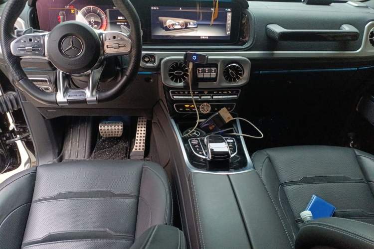 Used Mercedes-Benz G-Class AMG 2019 AMG G 63 Center Console