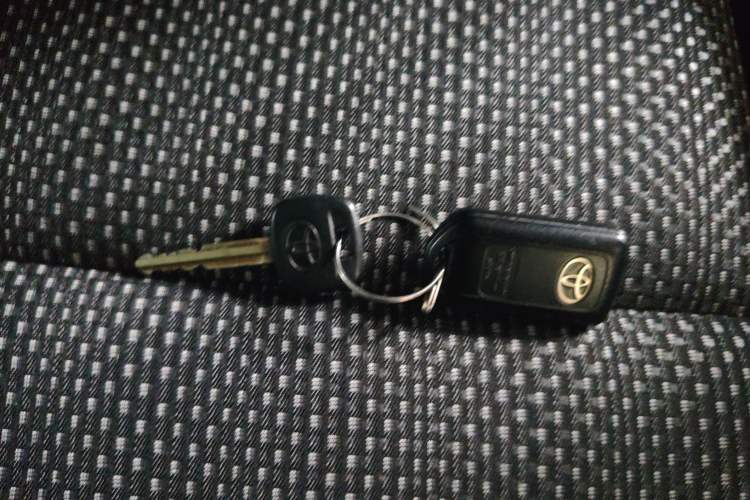 Used Toyota Vios 2017 1.3L Manual Rui Xing Edition Vehicle Key