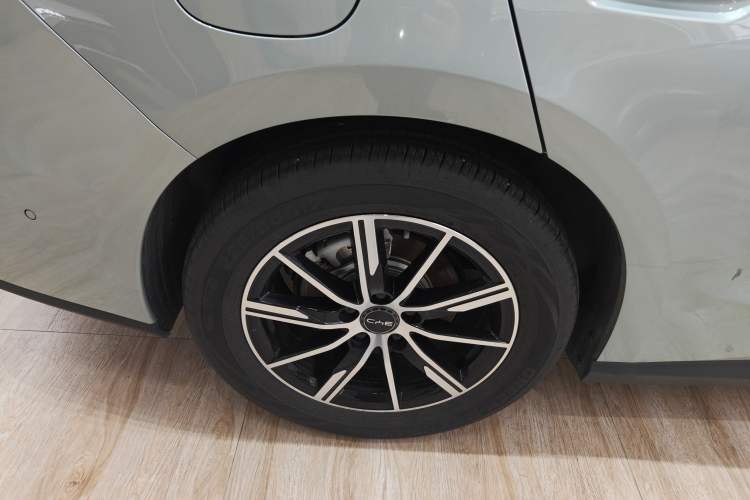 Used BYD Seal 06 New Energy 2025 DM-i Smart Drive 120KM Deluxe Model Exterior 5