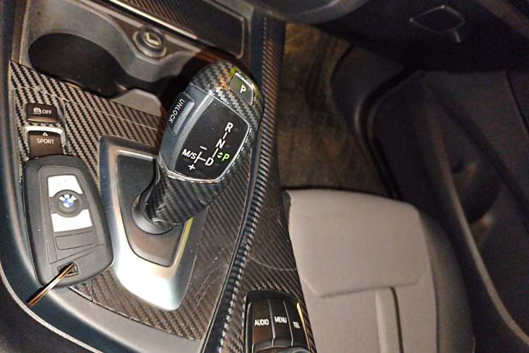 Used BMW 1 Series 2013 Revised 116i Urban Edition Gear Lever