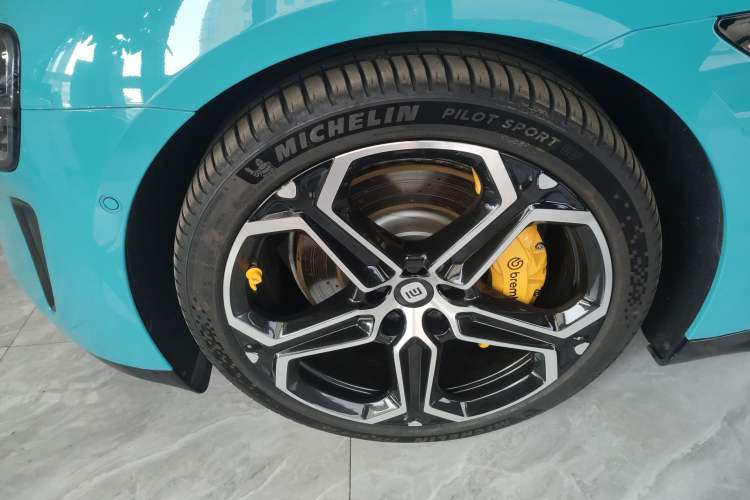 Used Xiaomi Auto SU7 2024 Four-Wheel-Drive Max Founder's Edition
