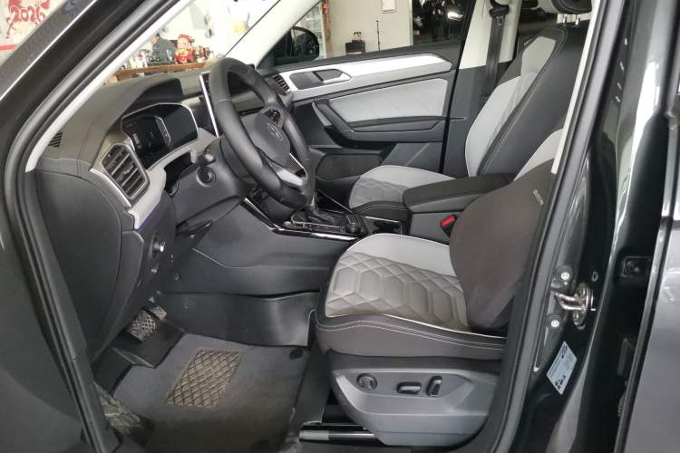 Used Volkswagen Tayron 2023 380TSI Four-Wheel Drive R-Line High-Energy Version