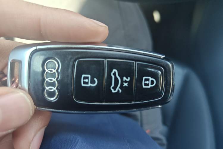 Used Audi A6 2022 allroad quattro Explorer 55 TFSI Prestige Off-Road Model
