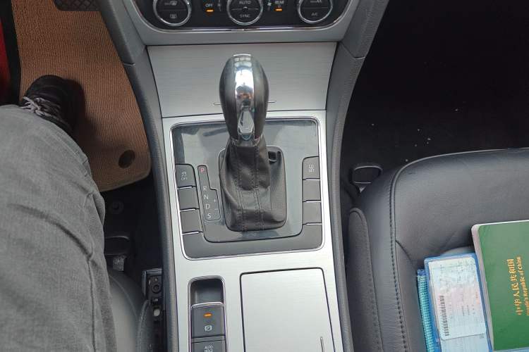 Used Volkswagen Passat 2013 1.8TSI DSG Prestige Edition