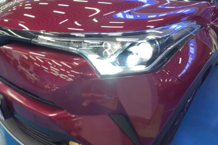 Used Toyota IZOA 2018 2.0L Yichi Version China VI Standard Left Front Headlight