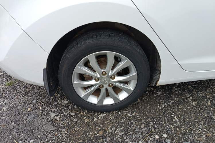 Used Hyundai Elantra (5th Generation / Langdong) 2016 1.6L Automatic Smart Version Right Rear Wheel Hub