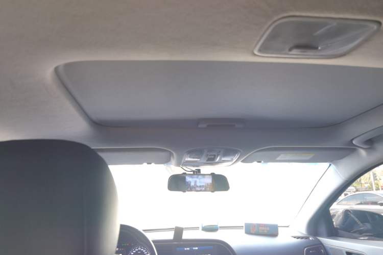 Used Hyundai Elantra (6th Generation / Lingdong) 2018 1.4T Dual-Clutch Xuan Dong · Dynamic Edition Headliner