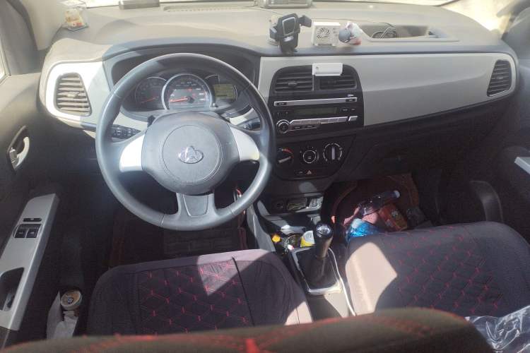 Used CHANGAN OSHAN Olisway 2015 1.2L Manual Enjoyment Model
